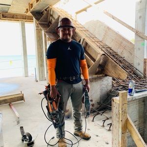 Meet your Posher, Fredy
